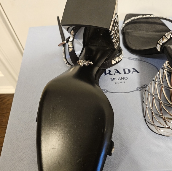PRADA crystal-embellished Block Heel sandals SIZE 39 - Picture 3 of 8